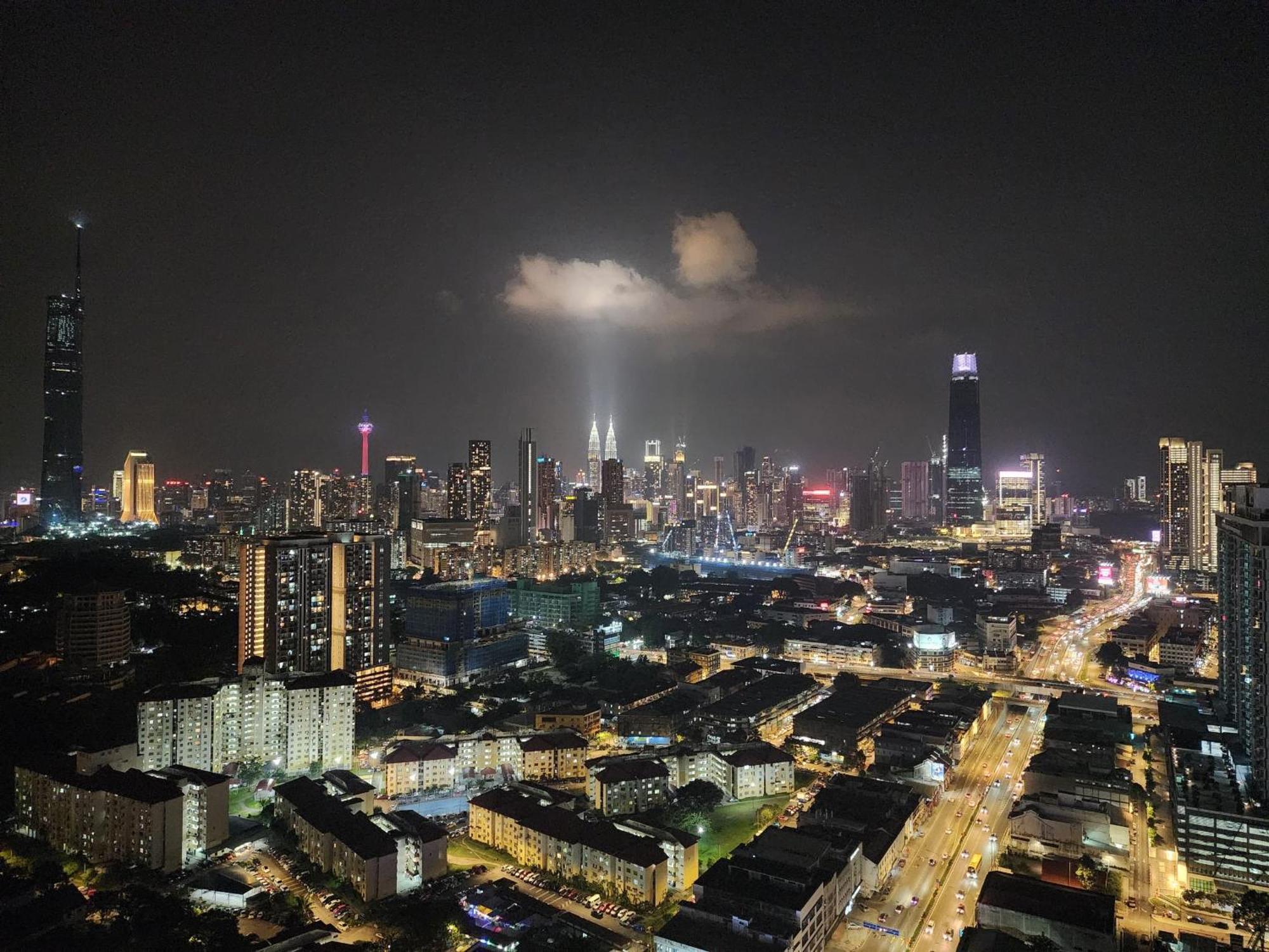 Tallest Concept Theme Suite Klcc Kuala Lumpur Zewnętrze zdjęcie